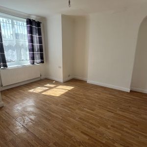 Eversfield Place - Photo 2