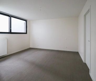 Gelijkvloers appartement met ruime leefkeuken in Wilrijk - Foto 3