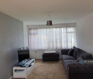 3 bedroom semi-detached house to rent - Photo 1