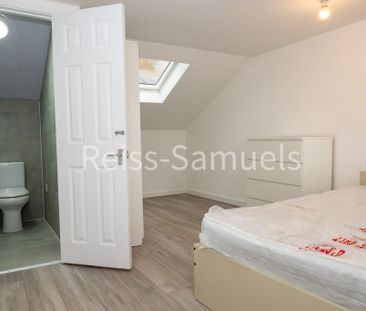 6 bedroom townhouse to rent - Photo 4