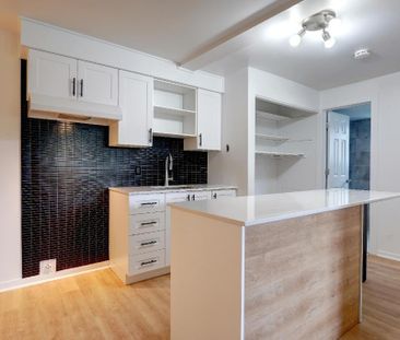 3 1/2 Style-Condo rénové à Mirabel (St-Janvier) - Juillet - Interne... - Photo 2