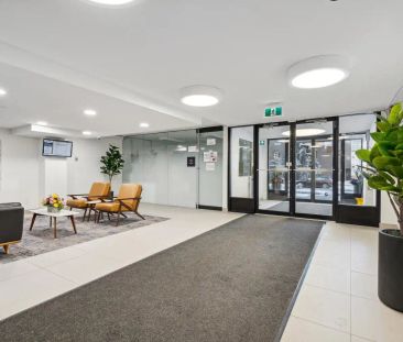 Premier Place — 1 Bedroom, 1 Bathroom - Photo 5