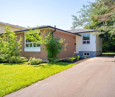 For Lease - 23 Fidelia Crescent, Brampton, Ontario - Photo 4