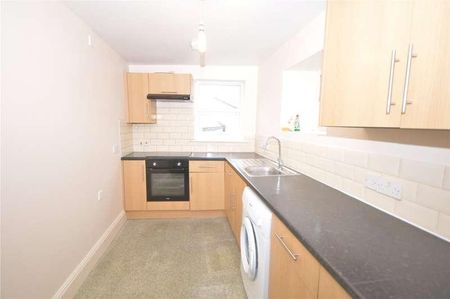 St Georges, Axminster, EX13 - Photo 3