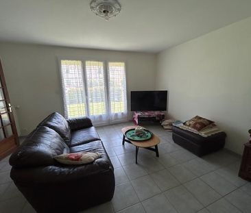 Location maison 6 pièces 119.71 m2 à Chambray-lès-Tours - Photo 2