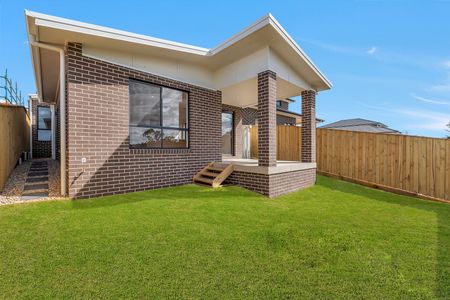 124 Hannaford Avenue, Box Hill NSW 2765 - House For Rent | Domain - Photo 5