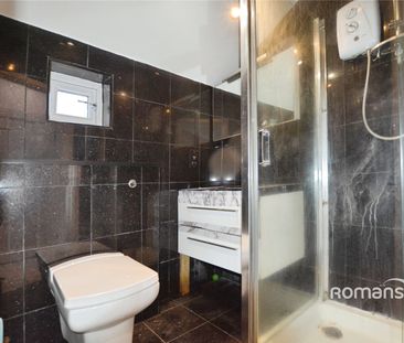 3 bedroom terraced to rent - Photo 2