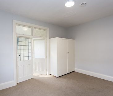 Spacious 3 Bedroom Family Home. - Photo 5