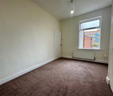 2 bedroom terraced house to rent - Photo 6