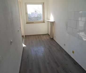 2-Zimmer-Wohnung in Duisburg Röttgersbach - mit neuem Laminat - Photo 1