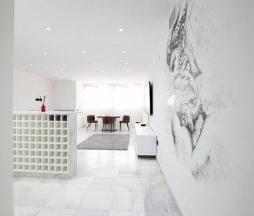 Middle Floor Apartment in Puerto Banús - Photo 3