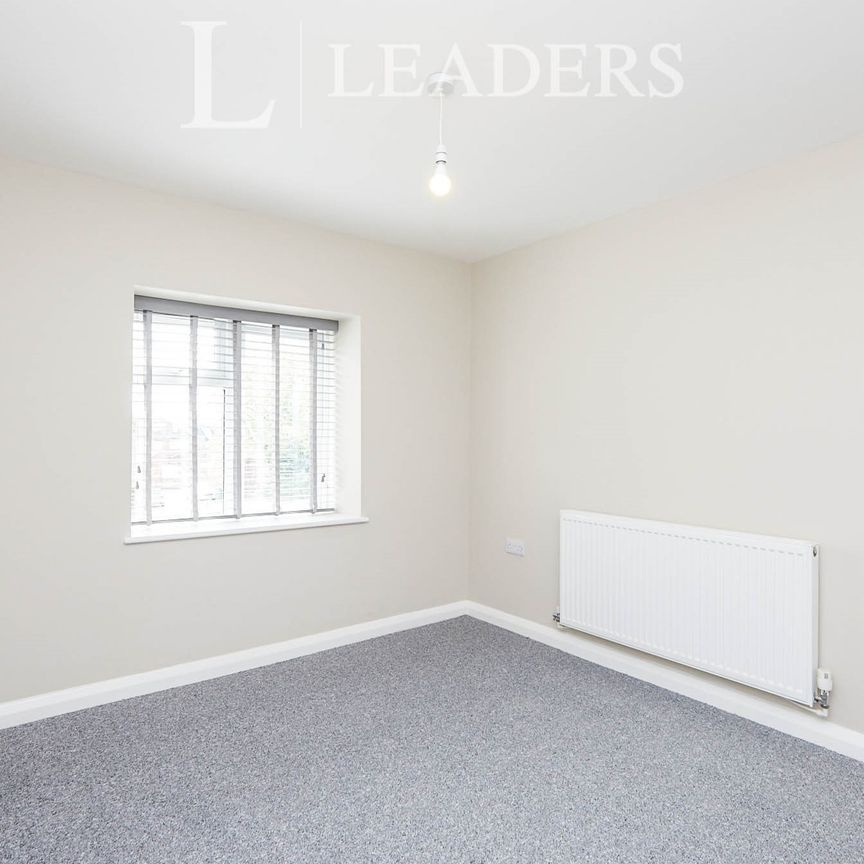 2 bedroom apartment to rent High Street, Alfreton, DE55 - Photo 1