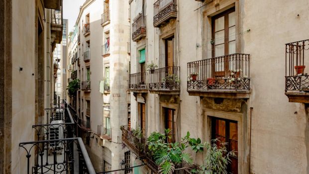 Room for rent in shared apartment in Barcelona - Foto 1