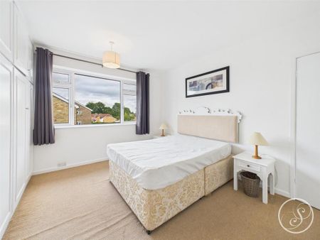 2 bedroom flat to rent - Photo 5