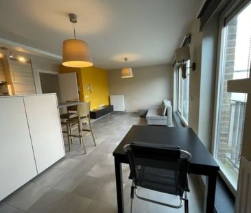 Instapklaar appartement met 1 slaapkamer op de eerste verdieping! - Photo 2