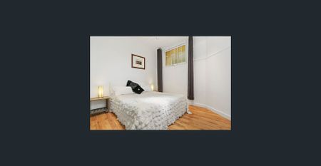 LUXURY FURNISHED TWO BEDROOM APARTMENT 50 METERS TO COOGEE BEACH - Photo 3