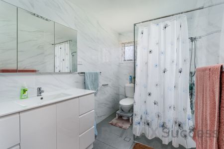 2/4 Brendanbri Street, Kearneys Spring QLD 4350 - Apartment For Rent | Domain - Photo 3