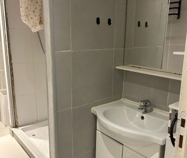 Location Appartement 3 pièces 67m² - Photo 6