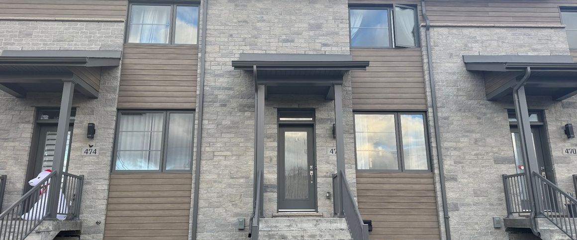 À louer / Maison à étages - Photo 1