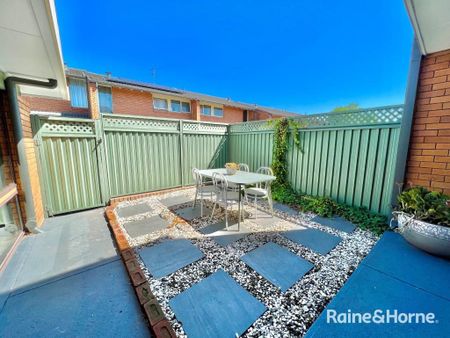 8/196 Keppel Street, Bathurst, NSW 2795 - Photo 2