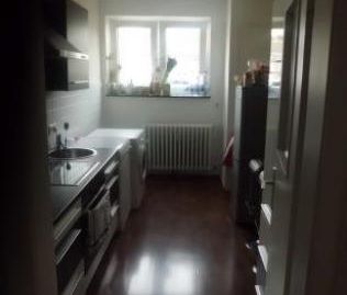 Tolle 3 Zimmer Wohnung mit Balkon in Duisburg Duissern nache Uni,Hb... - Photo 1