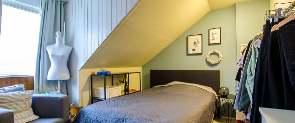 Maisonettewohnung mit Einbauküche für eine Person - Photo 1