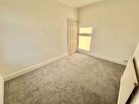 Brierley Cottages, Sutton-In-Ashfield - Photo 5