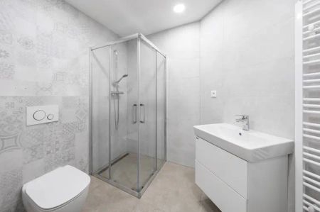 Nový byt 1+kk s parkovacím stáním, 35 m - Fotografie 4
