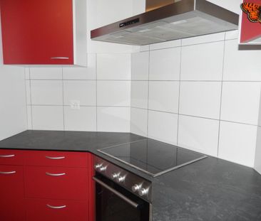 CHARMING 2 ½-PIECE DUPLEX – The charm of living in the heart of the... - Photo 6