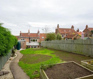 Brandsby Street, Crayke YO61 - Photo 2