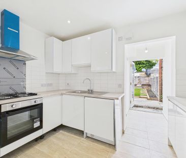 2 bedroom terraced house to rent - Photo 6