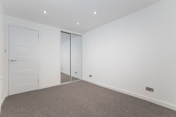 Corbie PLace, Glasgow, G62 7NB - Photo 1