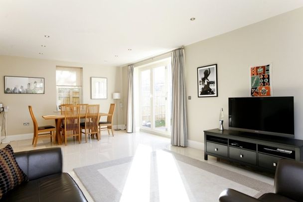 3 bedroom detached house to rent - Photo 1