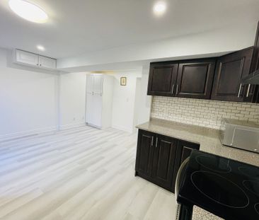 For Lease - 1209 Prestonwood Crescent Unit# Lower, Mississauga, Ont... - Photo 2