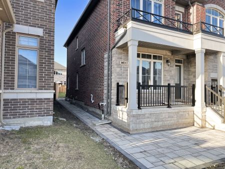 For Lease - Bsmt - 1012 Barton Way, Innisfil, Ontario - Photo 2