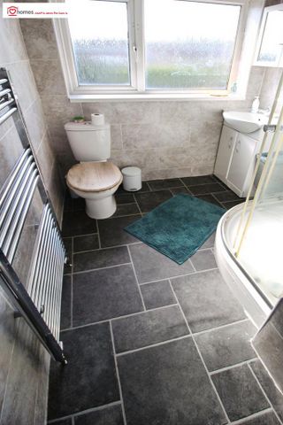 3 bedroom property to rent - Photo 4