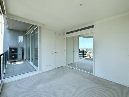 3103/63 Whiteman Street - Photo 2
