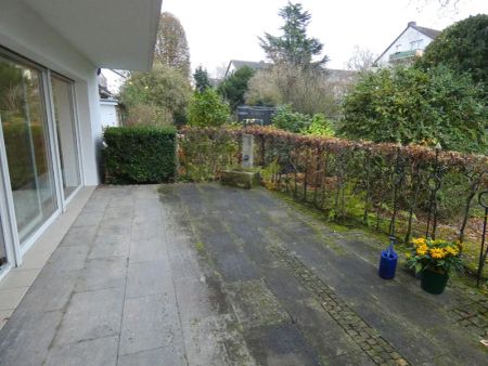 Hochwertig modernisierte 3-Zimmer-Erdgeschoss-Wohnung in gefragter Lage von Opladen - Photo 2