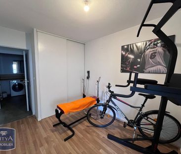 Location Appartement 3 pièces 63m² ST PIERRE DES CORPS 37700 - Photo 3