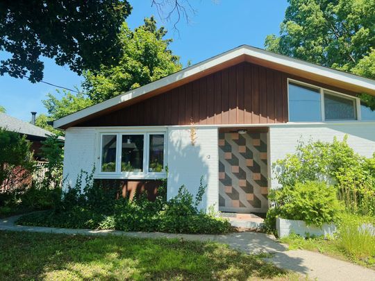 For Lease - 12 Tower Lane Unit# 2, London East, Ontario - Photo 1