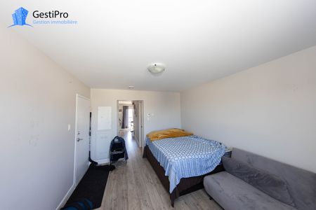 1865 Mailloux - Photo 2