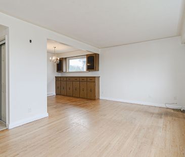 For Lease - 490 Milton Street, Oshawa, Ontario - Photo 4