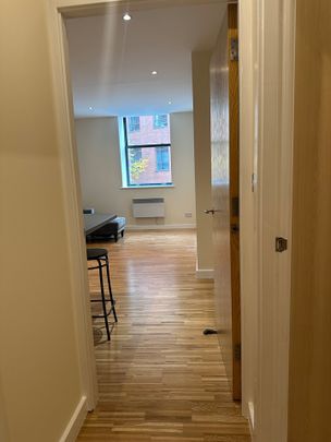 1 Bed Flat, Deansgate, M3 - Photo 1
