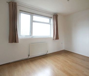 Hitchens Close, Murdishaw, Runcorn, WA7 6HY - Photo 3