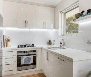 Modern, Bright and Wonderfully Located! - Photo 5