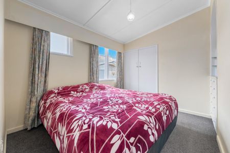 Great Location - Photo 3