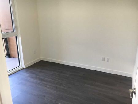 For Lease - 210 Sabina Drive Unit# 311, Oakville, Ontario - Photo 3