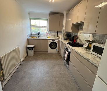Room in a Shared Flat, Enversham Court, SE23 - Photo 2