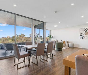 Expansive Living with Elevated Views in Realm Park! - Photo 3