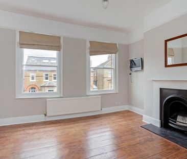 3 bedroom semi-detached house to rent - Photo 2